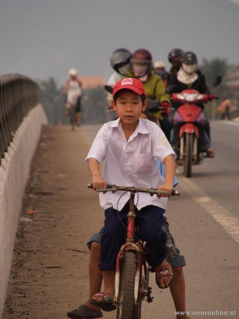Vietnam - Schooljongen